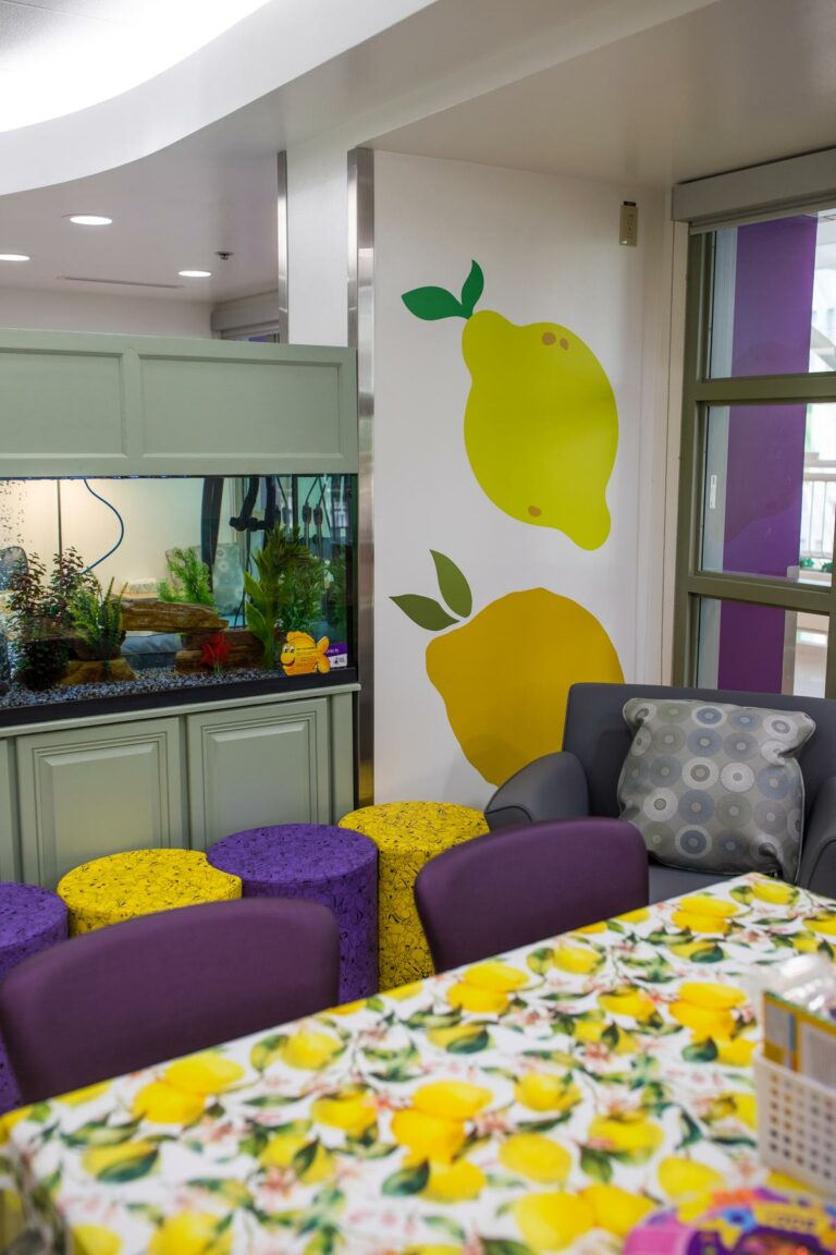 A Stollery family room filled with lemon love | Stollery Children's ...